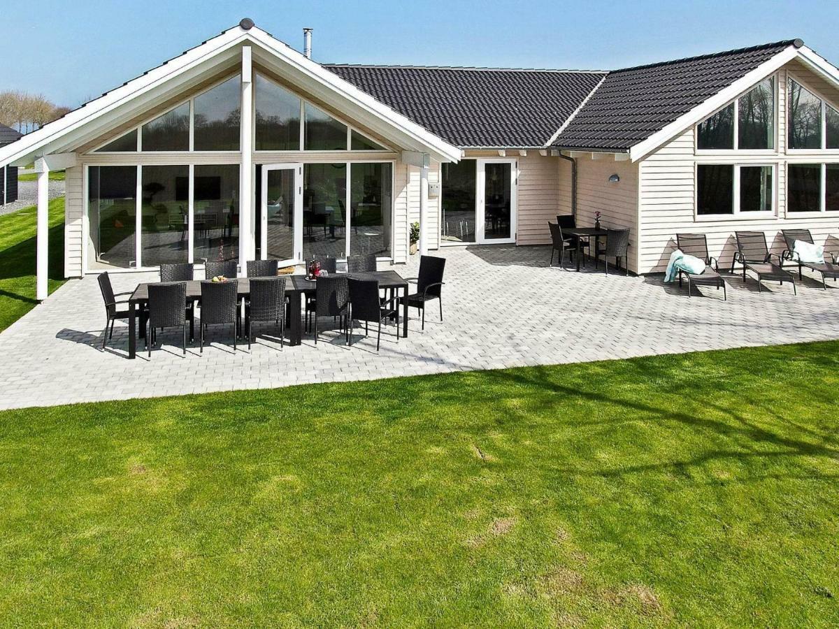 18 Person Holiday Home In Hasselberg Kappeln Luaran gambar