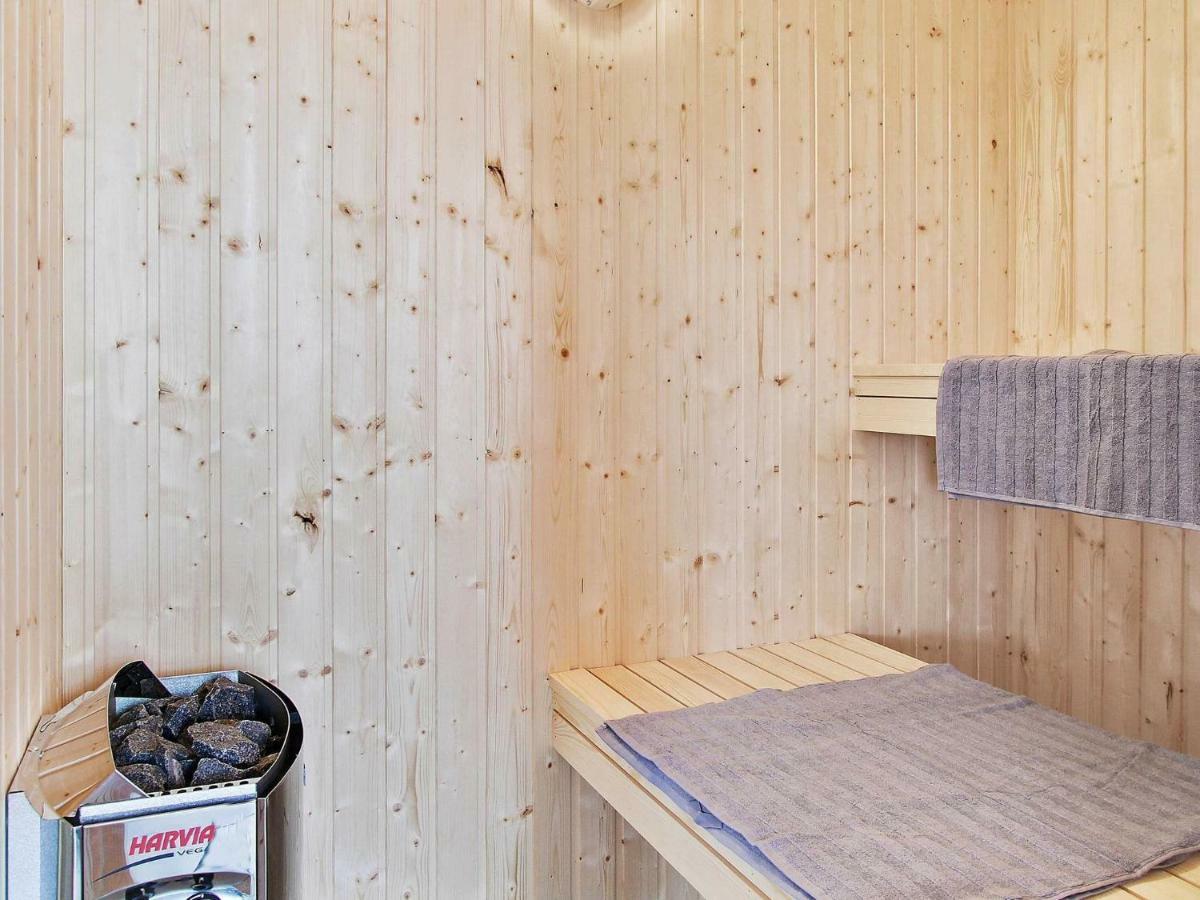 18 Person Holiday Home In Hasselberg Kappeln Luaran gambar
